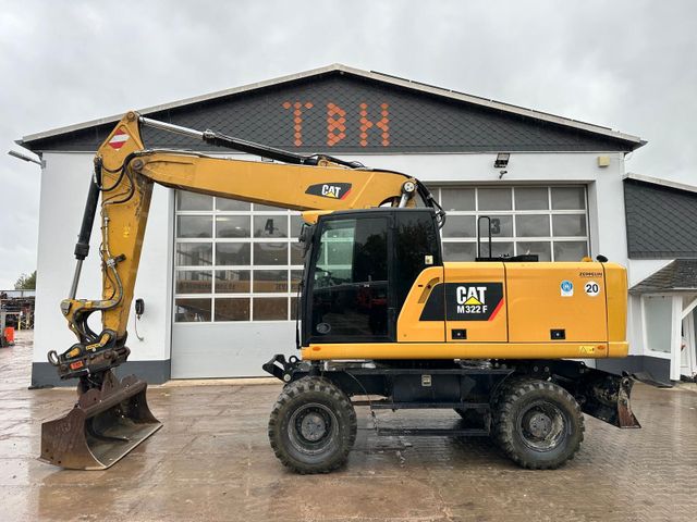 M322 F | Oilquick OQ70/55 | Netto: 107.500 € €